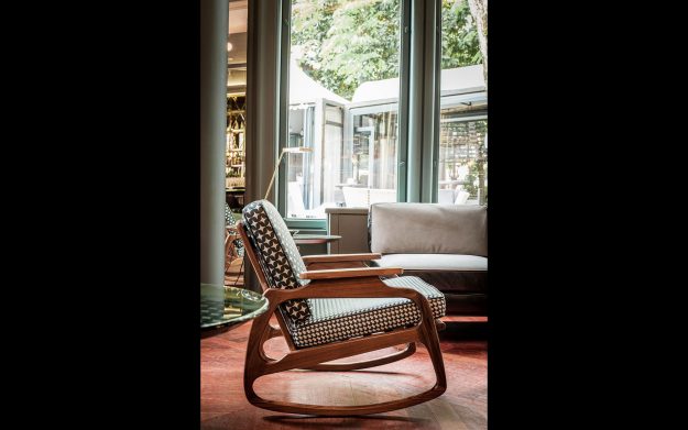 Ingrid 摇椅 Baxter