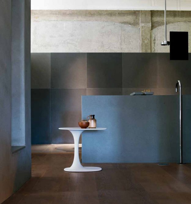 B&B ITALIA AWA 茶几