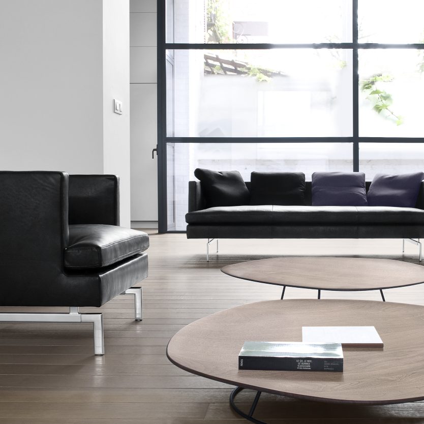 PEBBLE 茶几 ligne roset