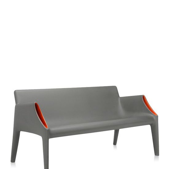 Magic Hole 长椅 Kartell