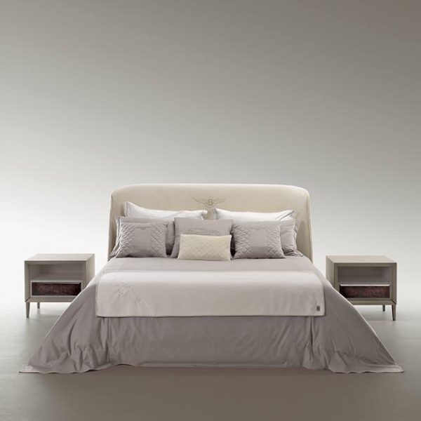 Canterbury 床 Bentley Home