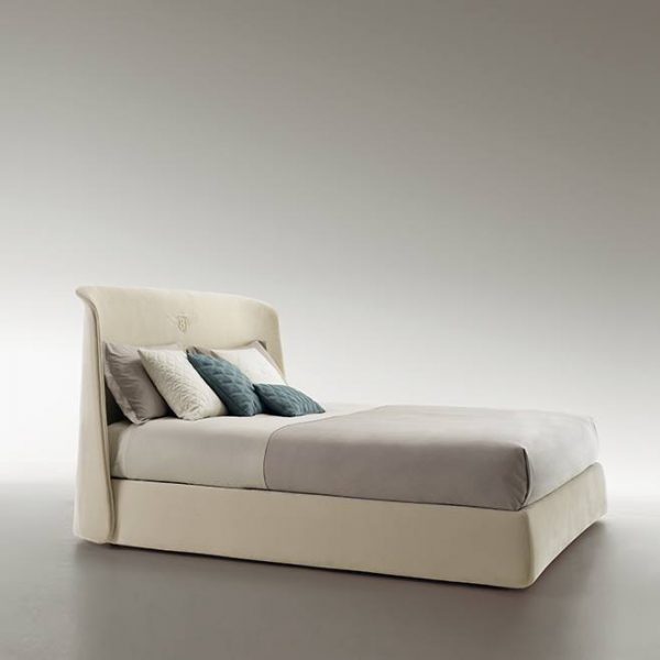 Canterbury 床 Bentley Home