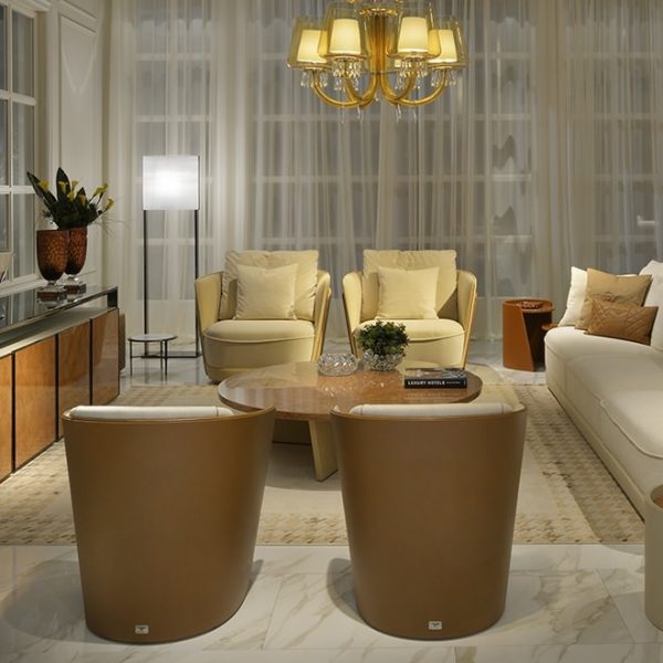 Richmond 沙发 Bentley Home