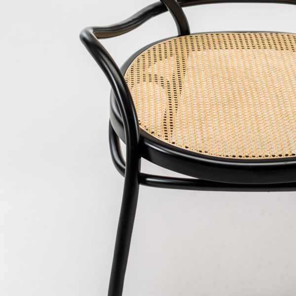 LEHNSTUHL 椅子 THONET