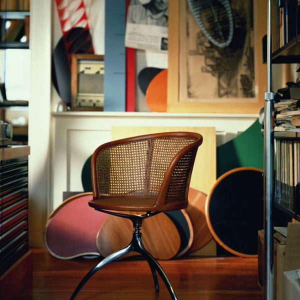 YOUNG LADY - 901 椅子 Alias