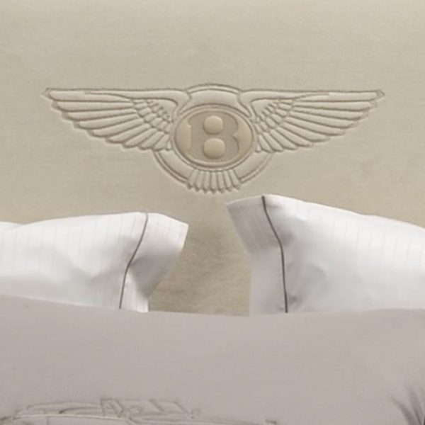 Canterbury 床 Bentley Home