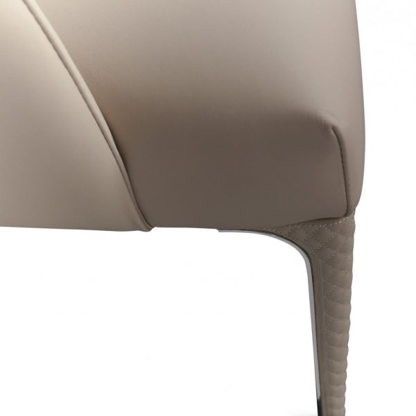 Arianna 椅子 Rugiano