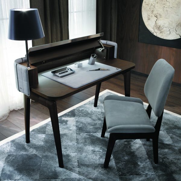 Marlon 书桌 SMANIA