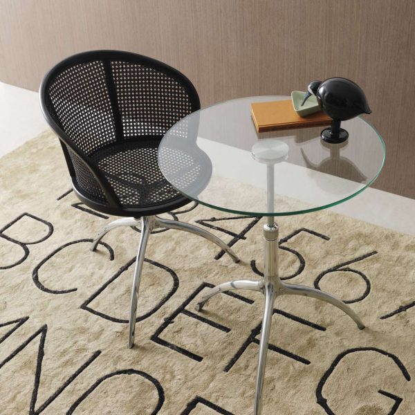 YOUNG LADY - 901 椅子 Alias